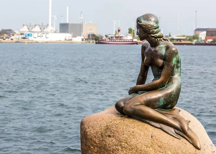 Lovely Frederiksberg 아파트 *