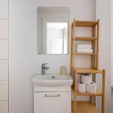 Lovely Frederiksberg Apartment *