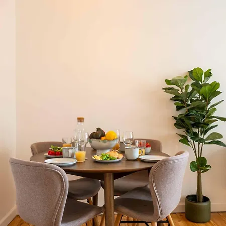 Lovely Frederiksberg Apartment *