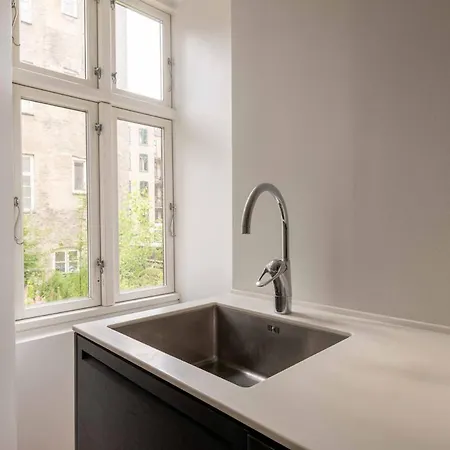 Lovely Frederiksberg Apartment Kopenhagen
