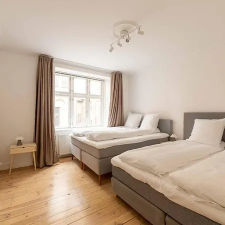Lovely Frederiksberg Apartment Kopenhagen